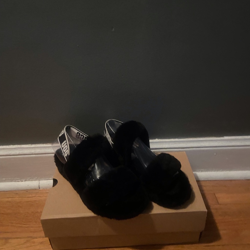 UGG Black Cozy Slippers